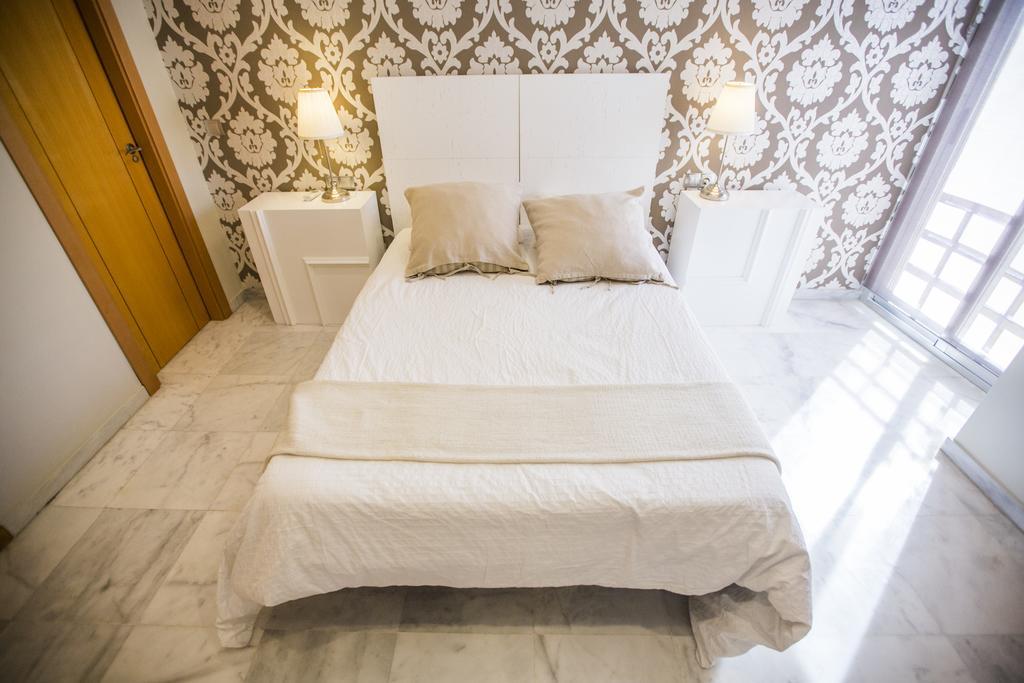 Ab Apartamentos Reding Málaga Eksteriør billede