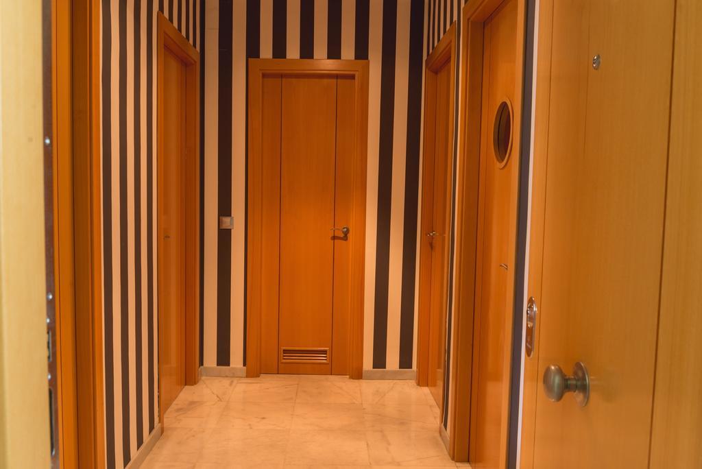 Ab Apartamentos Reding Málaga Eksteriør billede